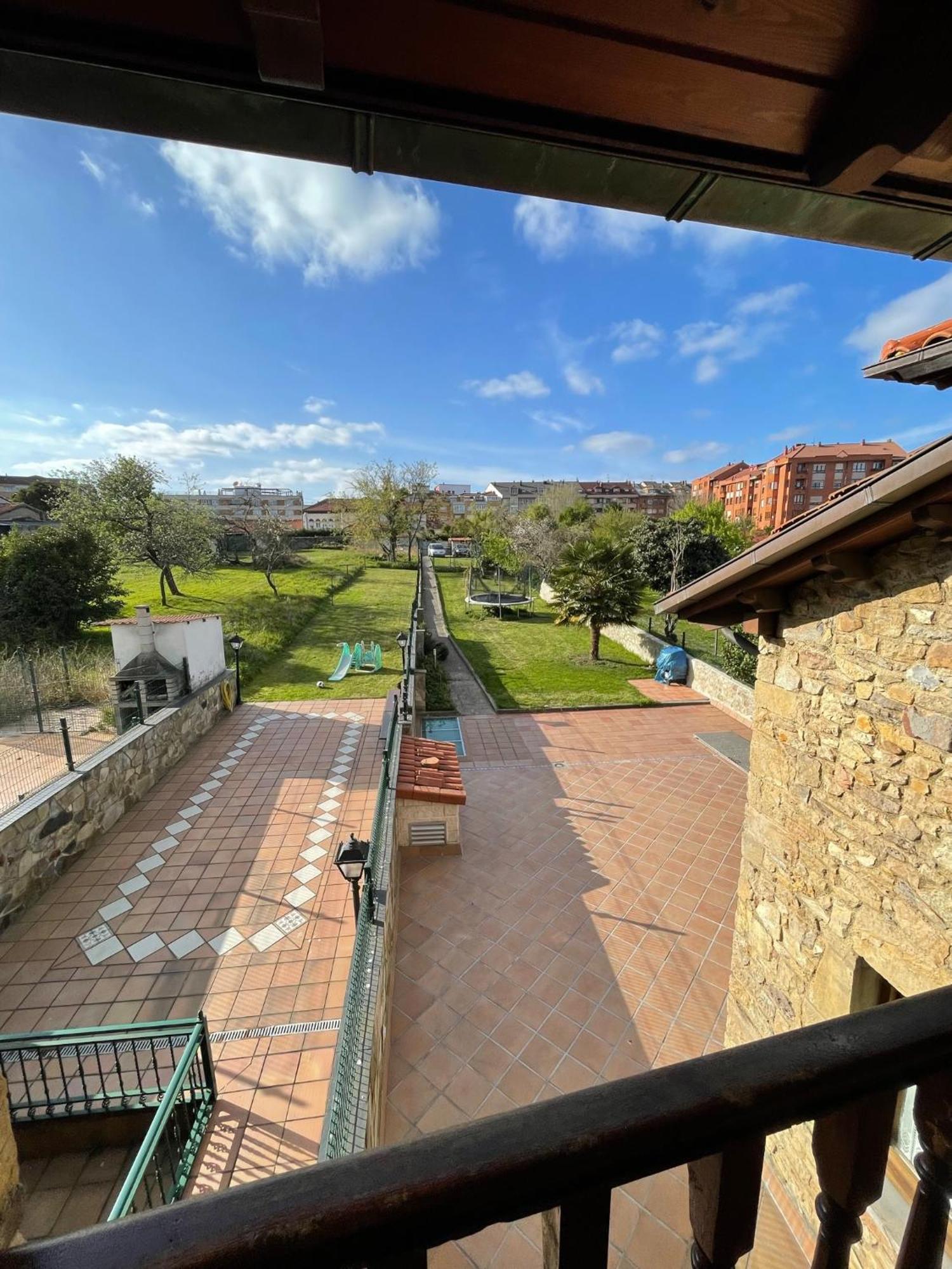 La Santina Y Su Balcon Daire Avilés Dış mekan fotoğraf