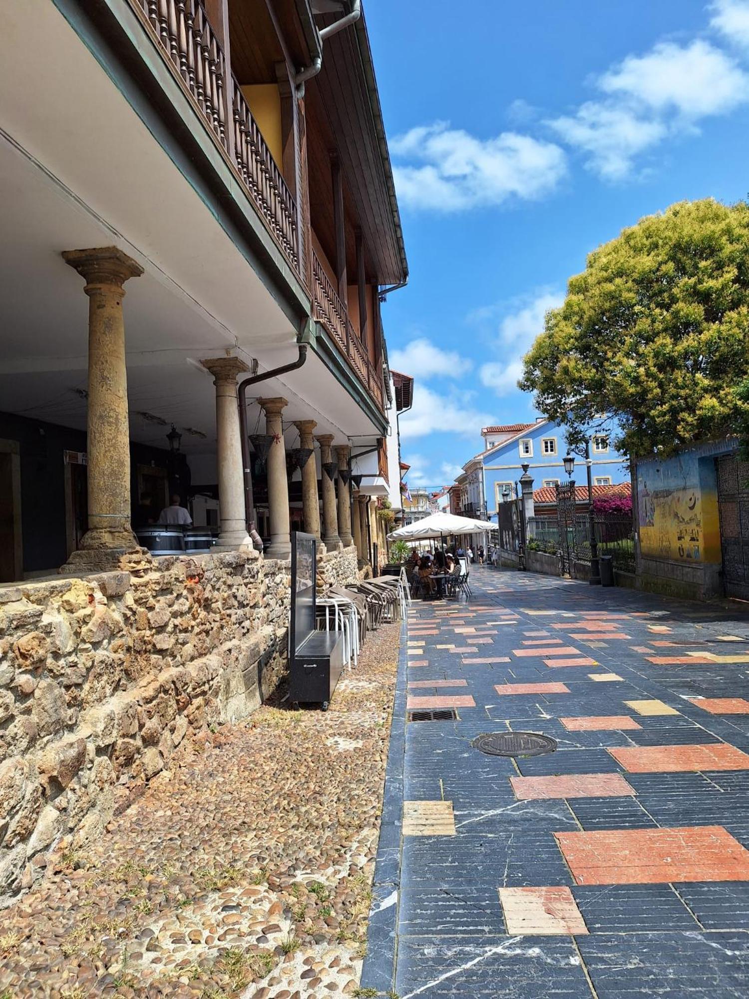 La Santina Y Su Balcon Daire Avilés Dış mekan fotoğraf